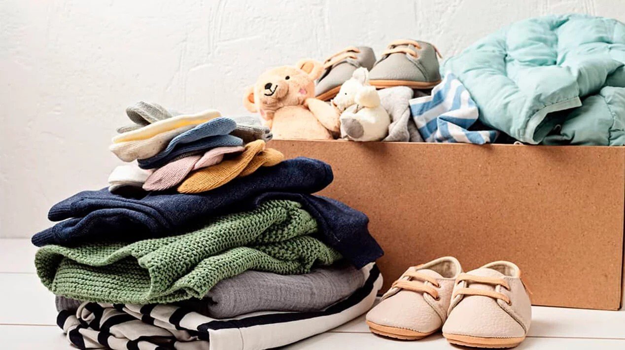 ▷ Abrigando Corazones con la Donación de Ropa